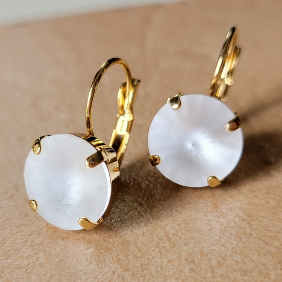 Austrian Crystal Earrings in Gold - Picture 6 of 8